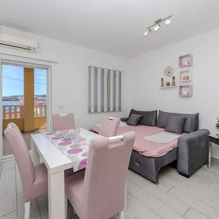 アパート Markulin *