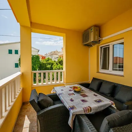 Markulin * トロギール