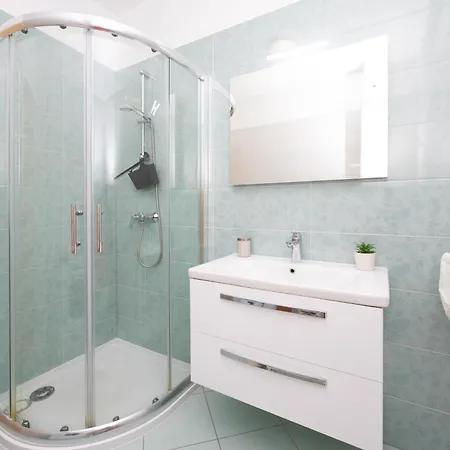 Markulin تروغير